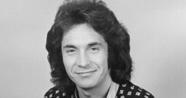 Bill Hudson Net Worth | Celebrity Net Worth