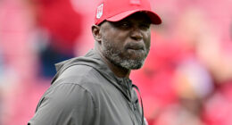 Bowles Backs Mayfield After Postgame Messages