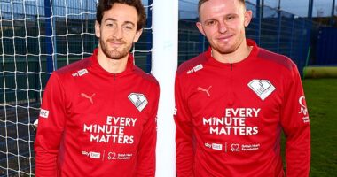 Sky Bet and British Heart Foundation call on football fans to learn lifesaving CPR this Christmas