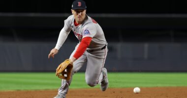 Cubs Get Promising News in Pursuit of All-Star Infielder