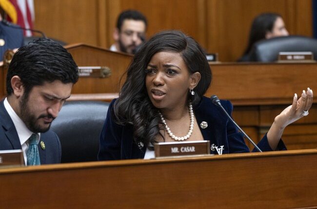 Did the NRSC Deke Dems Into Clearing the Field For Crockett? – HotAir