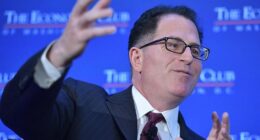 Celebrity Net Worth logo