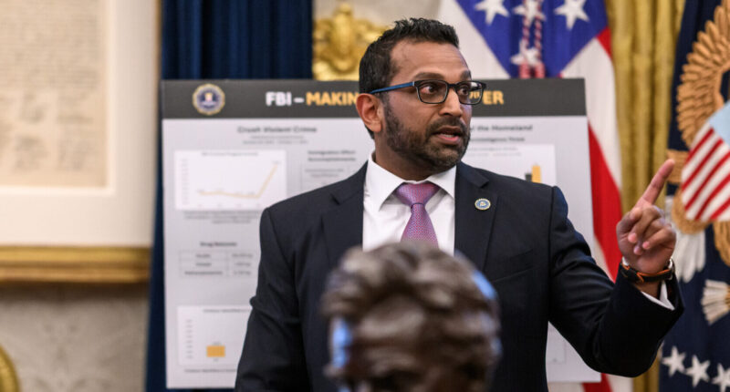 FBI Director: Biden Govt ‘Incompetent’ and ‘Negligent’ in Pipe Bomb Case.