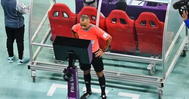 FIFA are reportedly pushing for VAR to have the ability to rule on the awarding of corner kicks