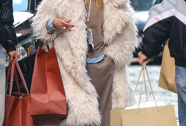 Heidi Klum and her adult children Henry and Leni were spotted on a major shopping spree in New York City this week