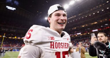 Here’s how much money Heisman Trophy finalists Mendoza, Pavia and Love made from NIL deals this season