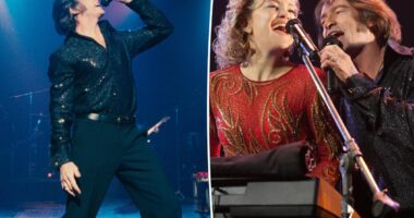 Hugh Jackman tours Midwest for 'Song Sung Blue'