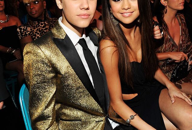 Justin Bieber and Selena Gomez posed during the 2011 Billboard Music Awards in Las Vegas