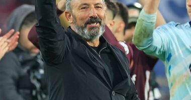 Hearts manager Derek McInnes has guided his side to the top of the Premiership table