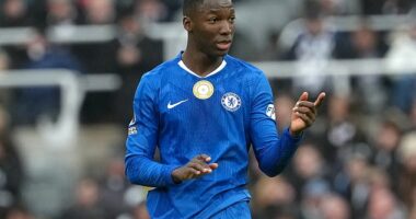 Jamie Carragher has excluded Chelsea's Moises Caicedo from his team of the season so far and apologised to Chelsea fans