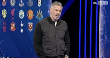 Jamie Carragher believes Liverpool forward Mohamed Salah will not leave the Reds in January