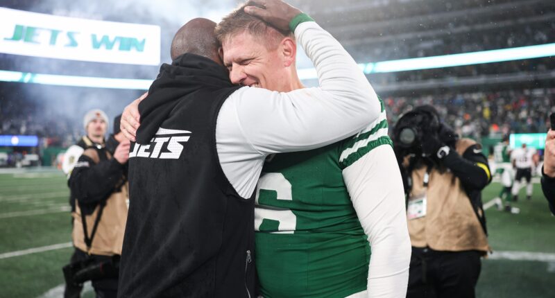 Jets Veteran Nick Folk Will Ponder Retirement: Report