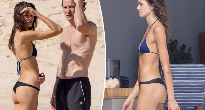 Kaia Gerber wears mismatched bikini in Mexico with Lewis Pullman