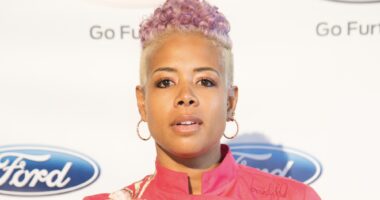 Pop Out, Then! Kelis Turns Heads & Serves BAWDY In Recent Bikini Flicks (PHOTOS)