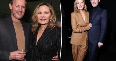 Kim Cattrall marries Russell Thomas in intimate London wedding