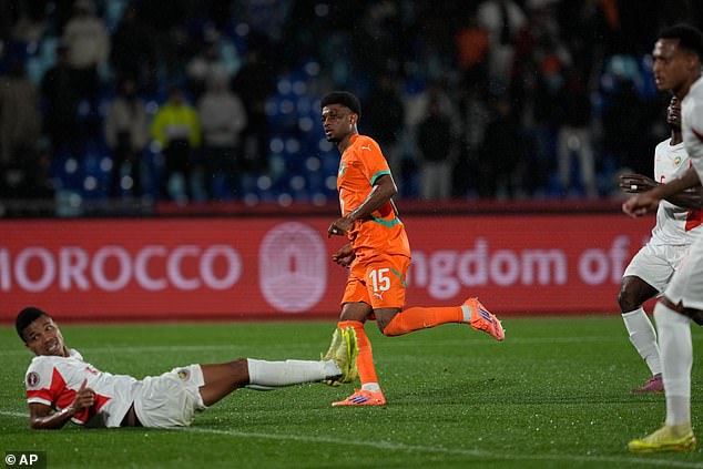 Manchester United winger Amad Diallo scored the only goal as Ivory Coast got their African Cup of Nations defence off to a winning start.