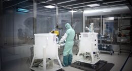 Manufacturers shrink for 9th month in a row, ISM finds. Tariffs hurt sales and keep lid on hiring.