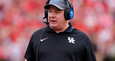 Mark Stoops Net Worth