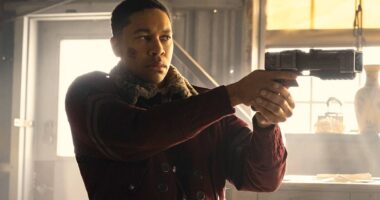 Maximus Takes Center Stage in an Explosively Terrifying Hour