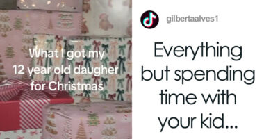 Mom’s Xmas Gift Avalanche For 12-Year-Old Daughter Leaves Internet Arguing If It’s Normal