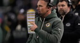 Green Bay Packers head coach Matt Lafleur had to deal with heaters going cold in Chicago