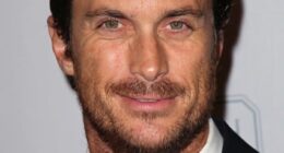 Oliver Hudson Net Worth | Celebrity Net Worth