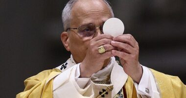 About 6,000 were in attendance at the solemn service inside the basilica