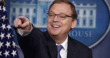 Real Incomes Surge an Amazing $1.3K Under Trump – RedState