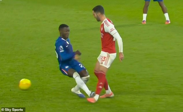 Moises Caicedo plants his studs into Mikel Merino's ankle at Stamford Bridge on Sunday