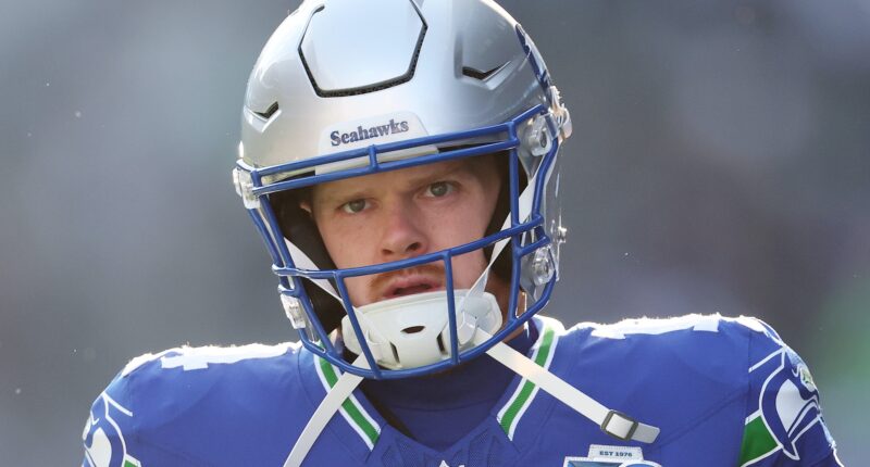 Shaun Alexander Gives Clear Message to Seahawks’ Sam Darnold