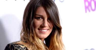 Shenae Grimes Net Worth