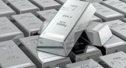 Silver is turning into one of the hottest trades of 2025. Why this veteran investor is targeting $300 in a coming ‘mania’ phase
