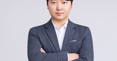 YoungHoon Kim (Pictured) is allegedly the world's smartest person, with an IQ of 276. Any score over 140 is considered 'genius' level intelligence