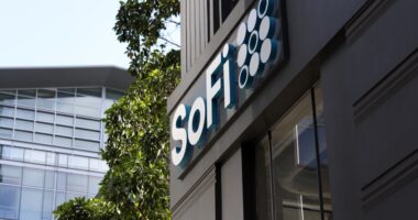 SoFi’s red-hot stock drops after plan to raise $1.5 billion in stock offering