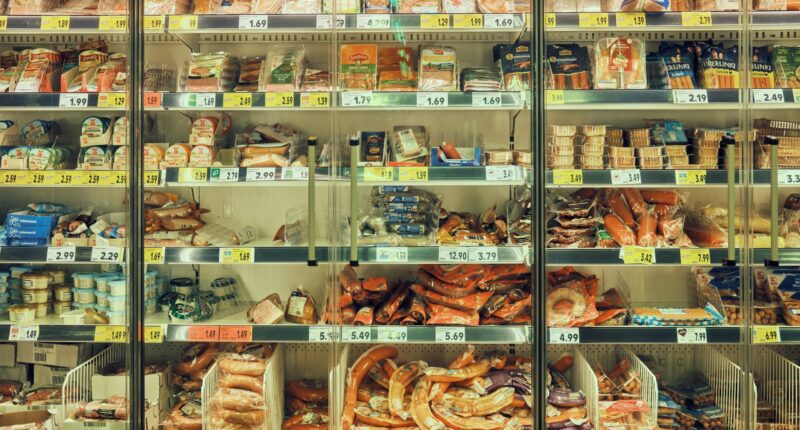 The Middle Class Can't Keep Up With Persistent Inflation Forever