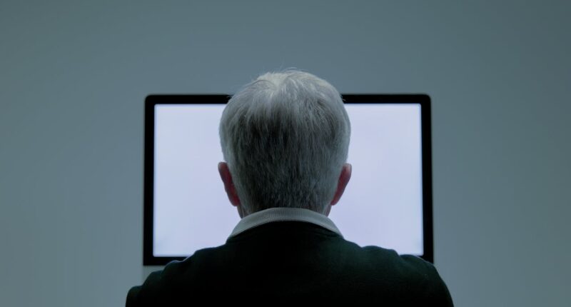 This Play About Art Might Never Happen In The Smartphone Age