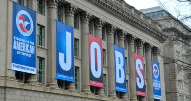 U.S. Private Sector Sheds 32,000 Jobs in Unexpected Decline: ADP Data.