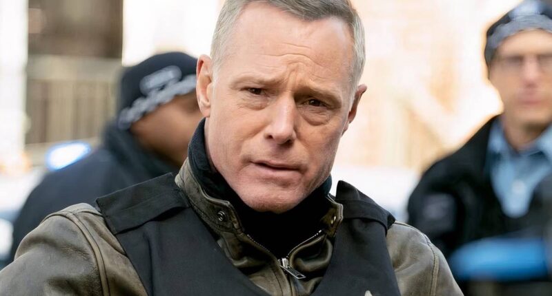 Voight Is the Villain of One Chicago, and Nothing Proves That More Than This Scene