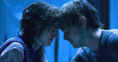 Natalia Dyer and Charlie Heaton in Stranger Things season 5