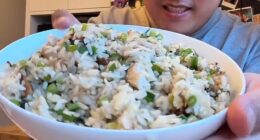 Sydney foodie Adrian Widjy demonstrated how to make this simple and tasty chicken rice dish using the juices at the bottom of a supermarket hot chook bag