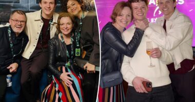 Zendaya poses for sweet family photo with fiancé Tom Holland, his parents