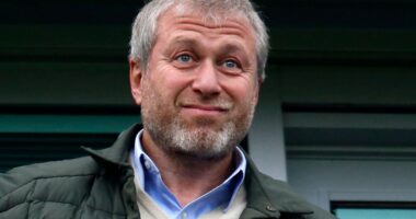 ‘Clock is ticking’: Starmer tells Roman Abramovich to transfer money from Chelsea sale to Ukraine fund
