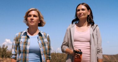 10 Unforgettable Apple TV Shows Everyone Needs to Watch at Least Once