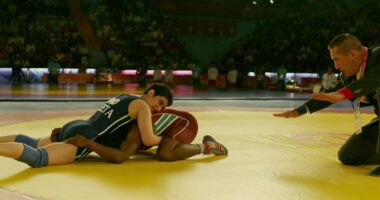 13 Best Wrestling Movies and Shows on Netflix Right Now
