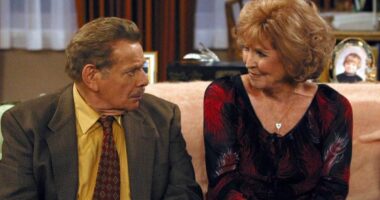 28 Years Later, the Most Underrated Sitcom of All Time Has Returned to Streaming Charts