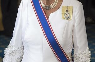 Kate would never have intended any slight against Camilla, of course, writes Amanda Platell...