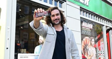 The Deliciously Ella Roasted Peanut Protein Ball is made primarily with dates, peanuts and peanut butter.