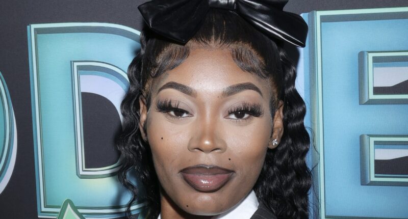 Social Media Reacts As Asian Doll Shuts Down “Scam” Claims After Launching Her Credit Education Business (VIDEO)
