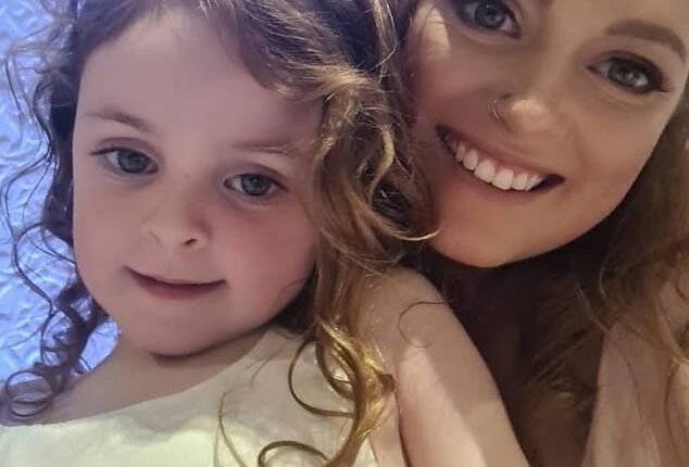 Sydney mum Casey De Farria was playing with her four-year-old daughter like any other day when things suddenly took a terrifying turn