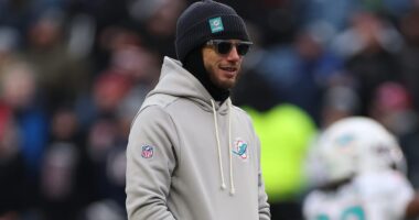 Chargers Will Love Latest Update on Mike McDaniel Pursuit